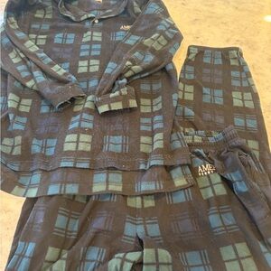 Perry Ellis Blue and Black Plaid Pajama set